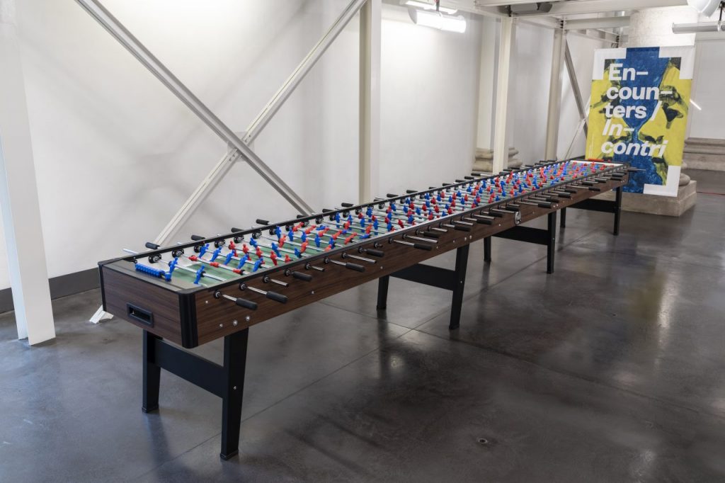 Maurizio Cattelan, Stadium, 1991, Legno, acrilico, acciaio, carta e plastica.