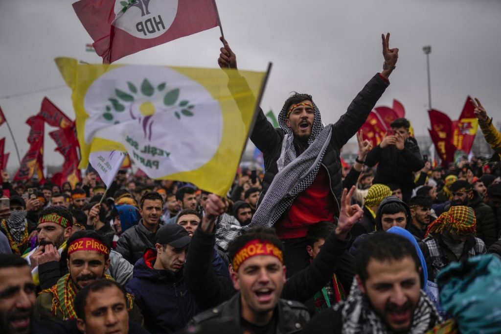 Una manifestazione del partito filo-curdo Hdp