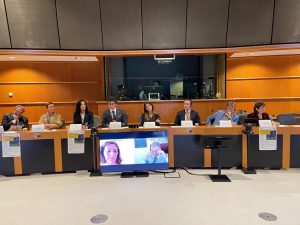 Il panel al Parlamento europeo su sanzioni e un tribunale per perseguire i crimini di guerra russi