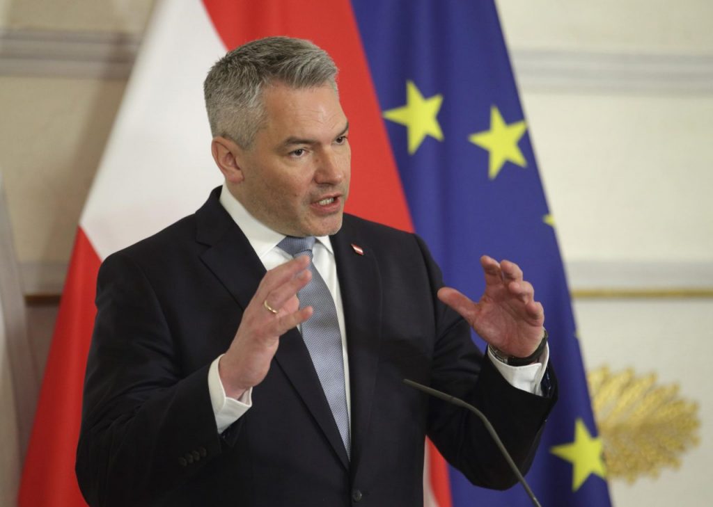 Il cancelliere austriaco Nehammer