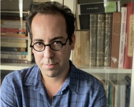 Lo scrittore israeliano Roy Chen