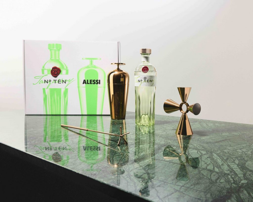 Il cofanetto in limited edition Tanqueray No. Ten e Alessi (credits Tanqueray)