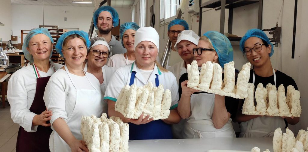 La squadra di lavoro di Scaldaferro (credits Torronificio Scaldaferro)