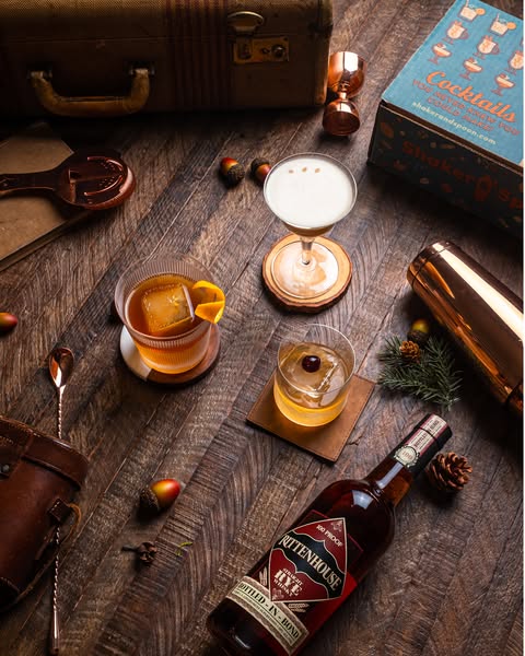 L'impiego del rye whiskey nei cocktail promosso in un'immagine del brand Rittenhouse, distribuito in Italia da Velier (credits: Heaven Distillery)