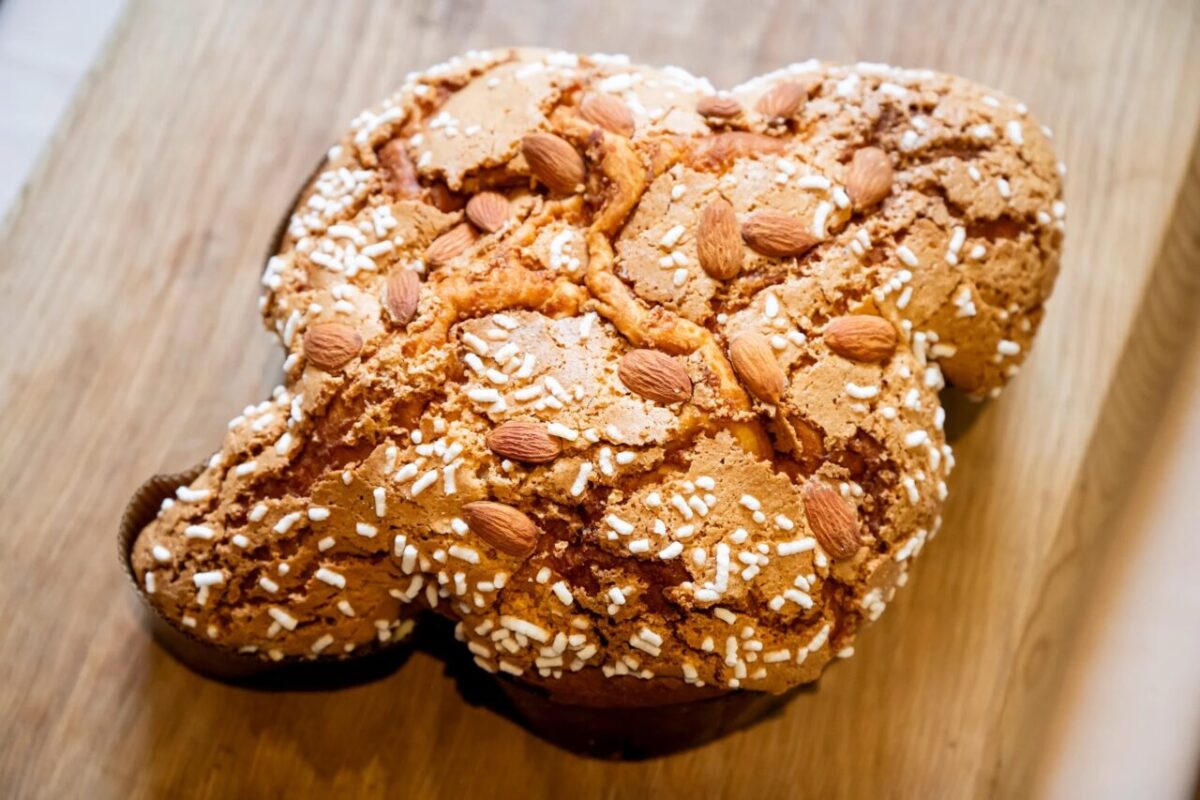 Colomba alle albicocche arrosto di Daniel Canzian