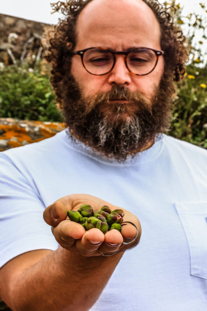 Pasquale Bonsignore, fondatore di Incuso, a Pantelleria (credits Viola Damiani)