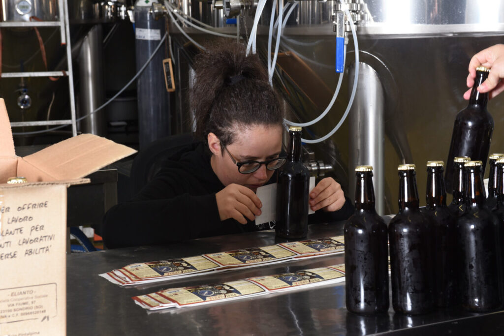 Etichettatura delle birre (credits Pintalpina)