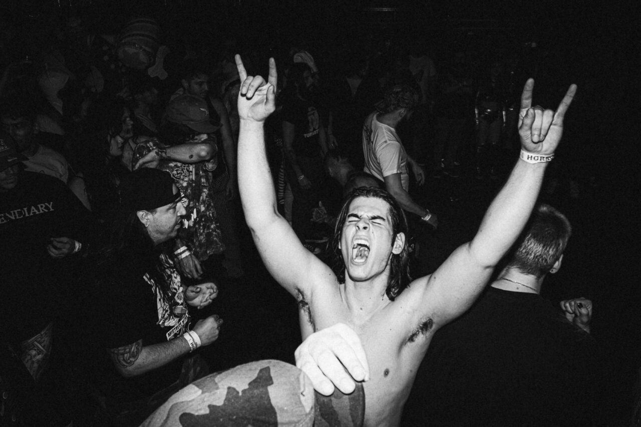 Come la musica ha trasformato la West Coast in uno spazio di libertà e sperimentazione