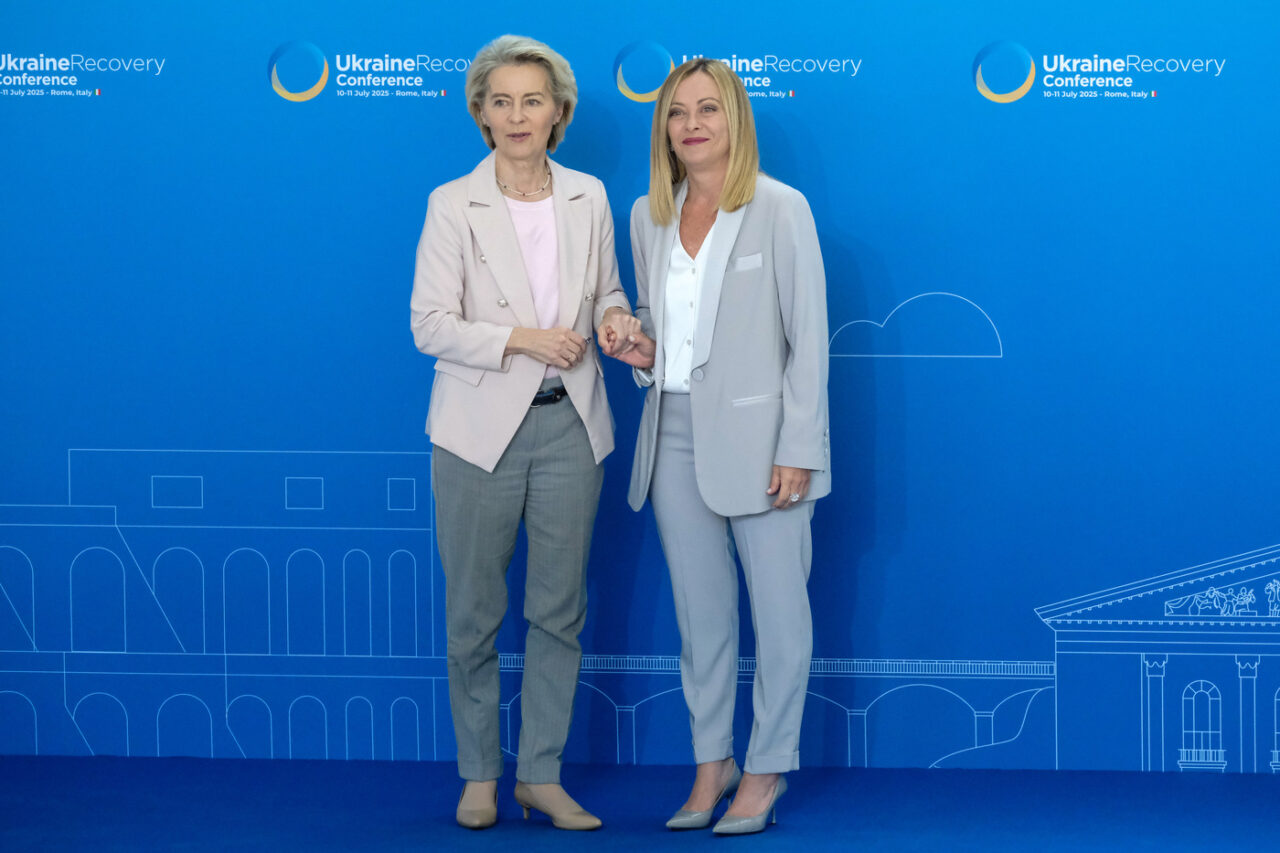 meloni minaccia von der leyen ma punta la pistola contro di s233 da Linkiesta.it meloni minaccia von der leyen ma punta la pistola contro di s233