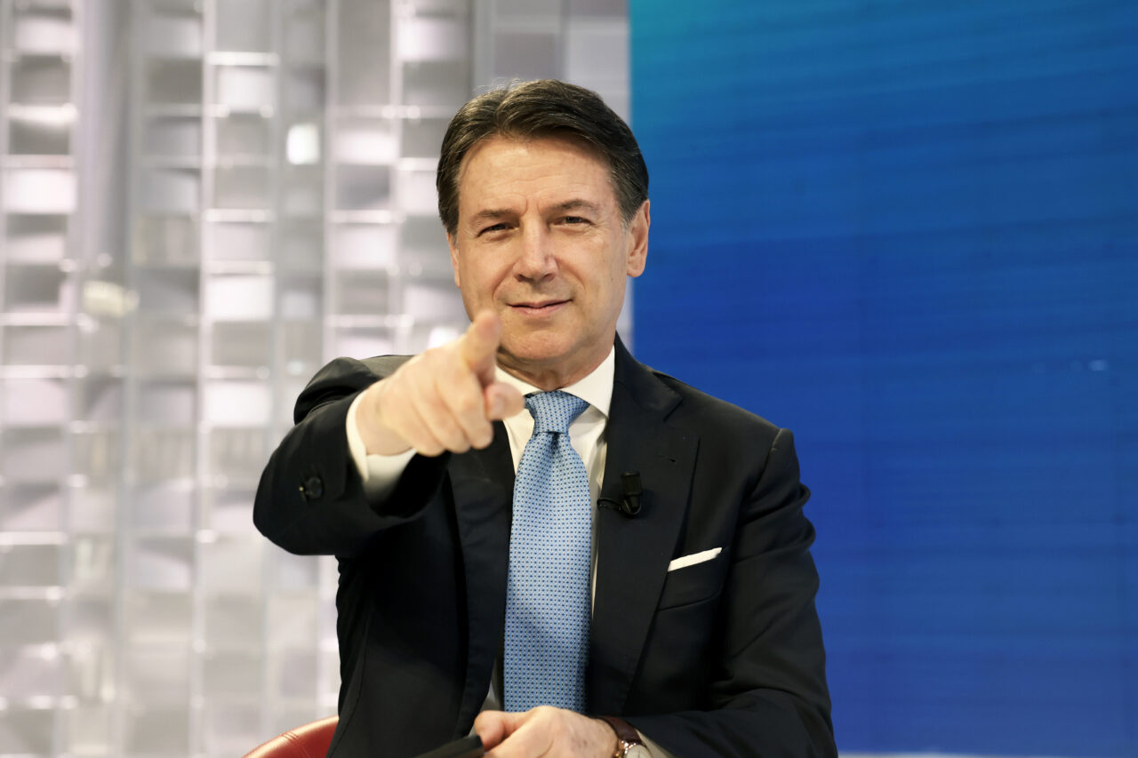 il progressismo furbetto di giuseppe conte e la sinistra testarda di elly schlein da Linkiesta.it il progressismo furbetto di giuseppe conte e la sinistra testarda di elly schlein