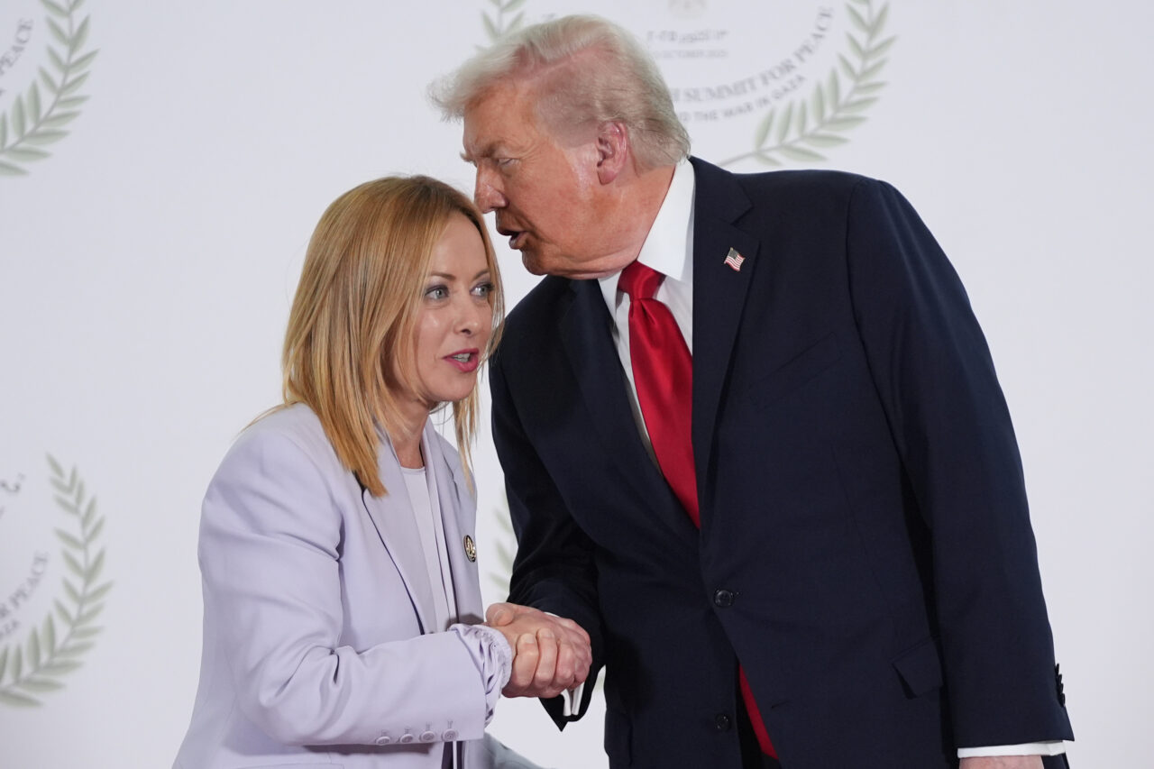 l8217era della verosimiglianza in cui pare normale che trump risponda a tutti da Linkiesta.it l8217era della verosimiglianza in cui pare normale che trump risponda a tutti