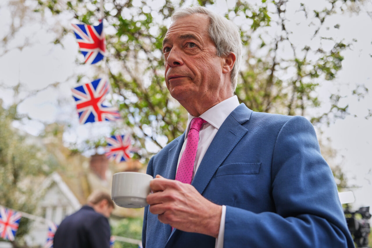 farage 232 l8217unico fautore della brexit cui nessuno ha ancora presentato il conto da Linkiesta.it farage 232 l8217unico fautore della brexit cui nessuno ha ancora presentato il conto