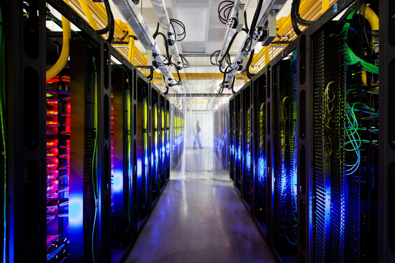il grande dilemma dei data center da Linkiesta.it il grande dilemma dei data center