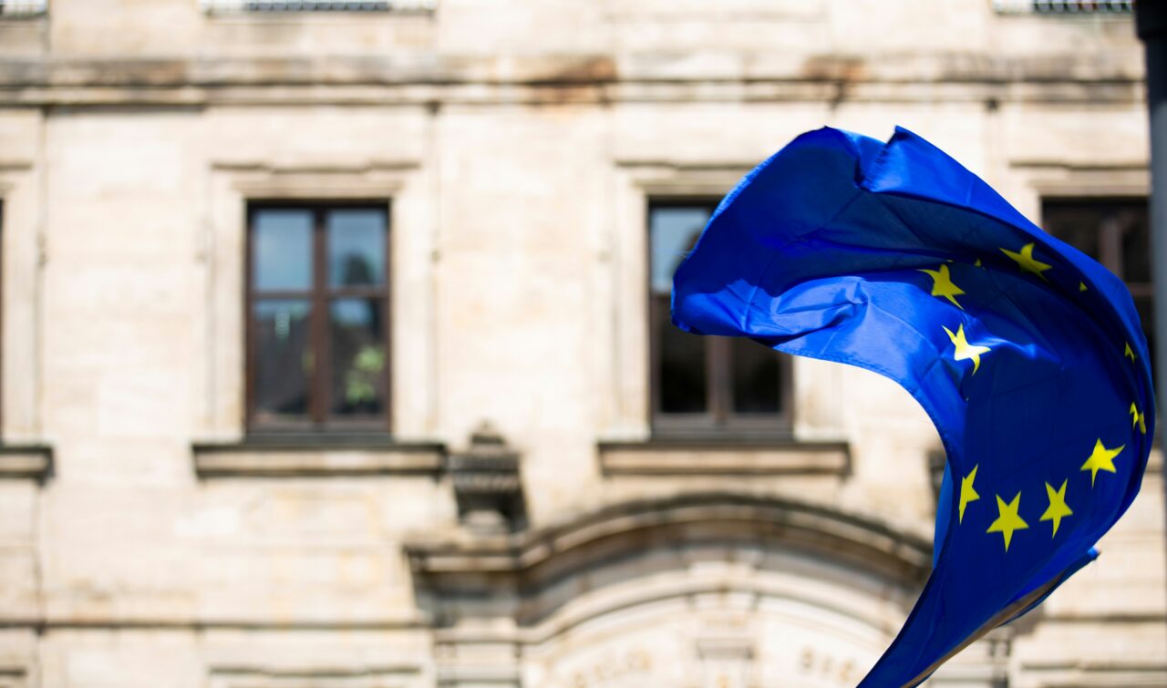 Una proposta elettorale europeista può nascere soltanto fuori dal bipopulismo