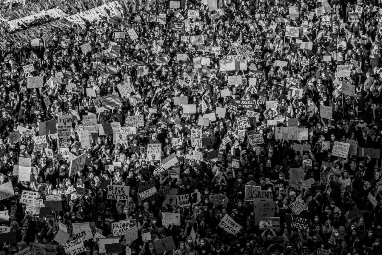 la pedagogia dell8217ascolto e la protesta nonviolenta di danilo dolci da Linkiesta.it la pedagogia dell8217ascolto e la protesta nonviolenta di danilo dolci