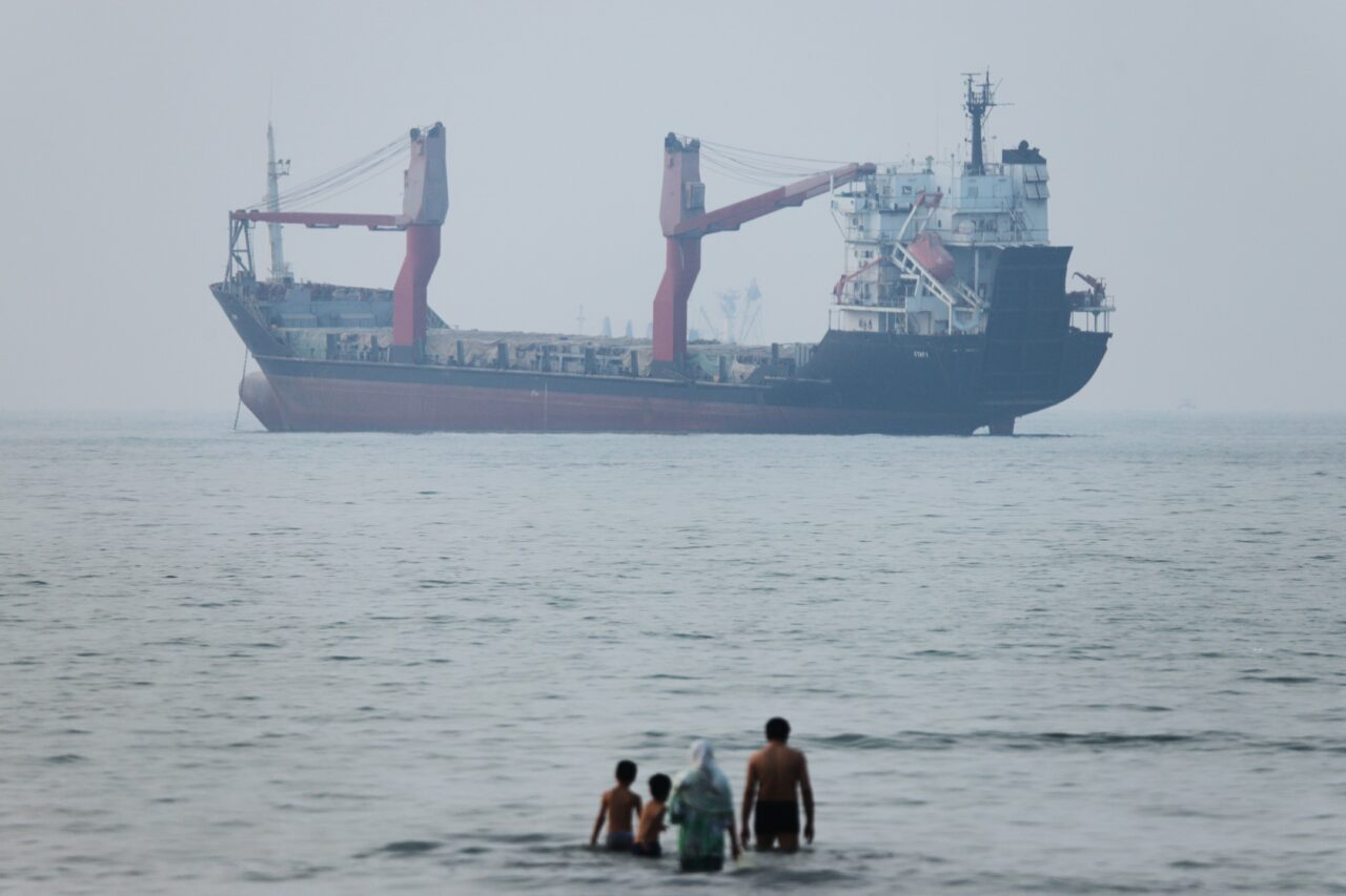 L’America può sbloccare Hormuz solo negoziando con l’Iran una coesistenza regolata